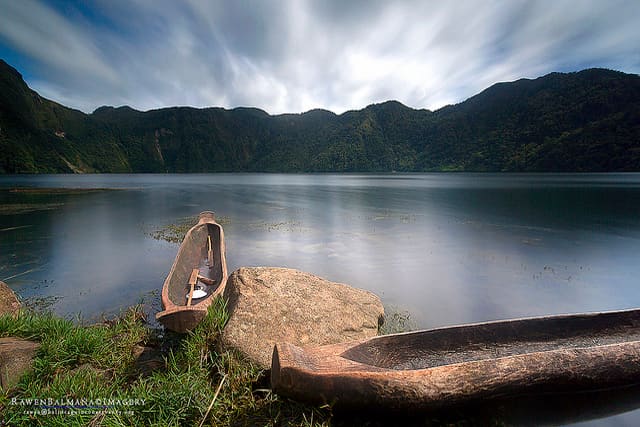 Lake Holon