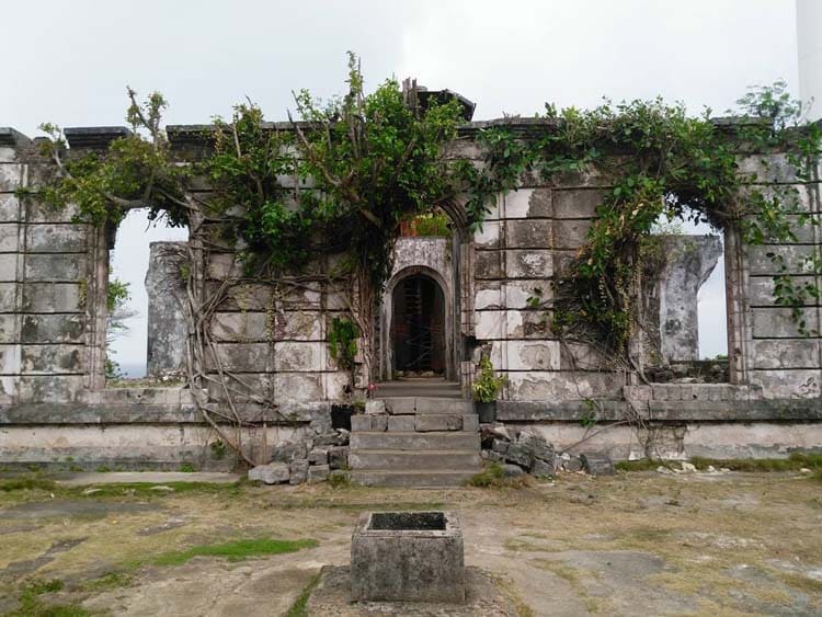 Ruins in Guisi Lighthouse